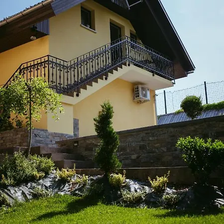 Oddih With Terrace And Private Sauna Bled